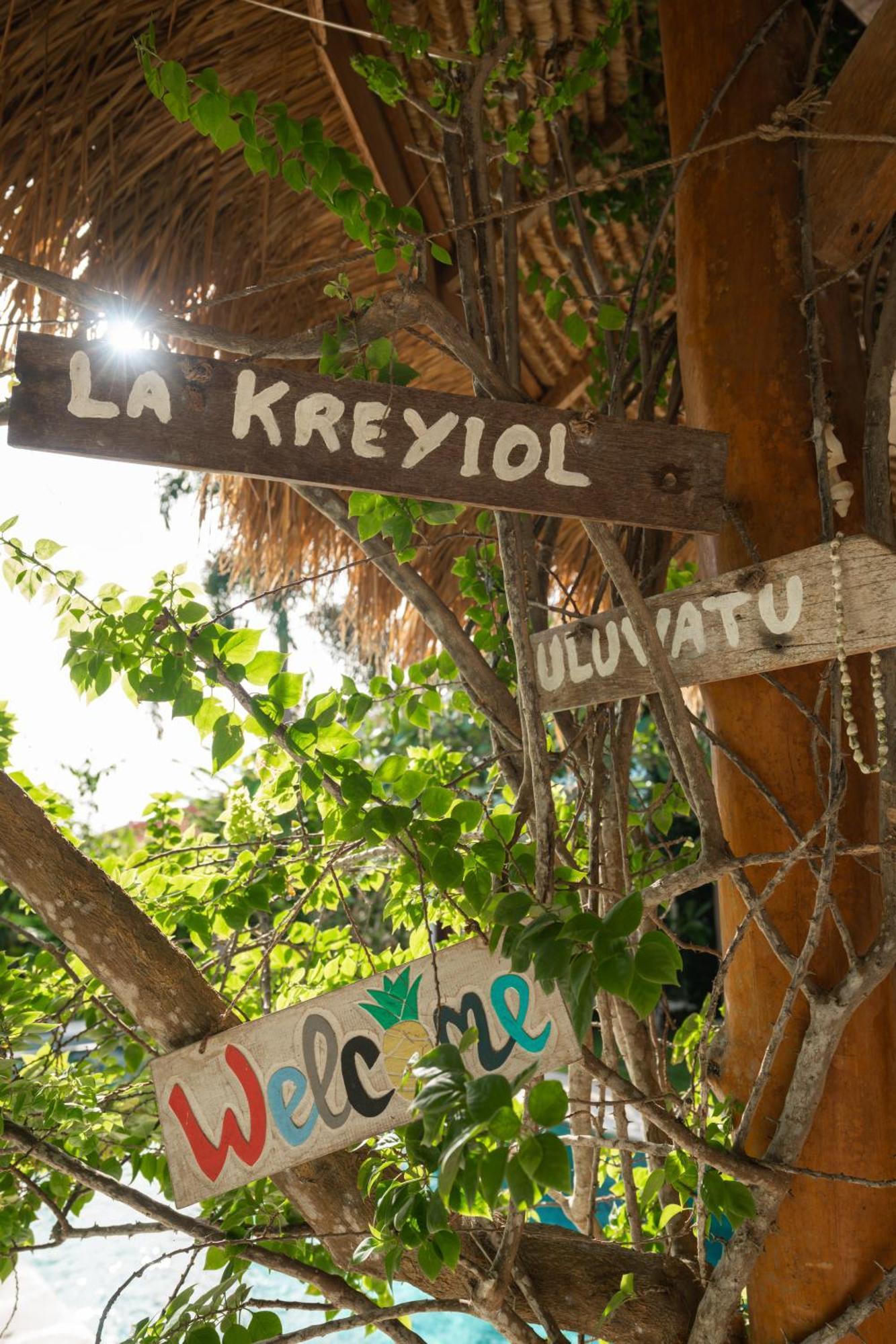 Bed and Breakfast La Kreyiol Улувату Экстерьер фото